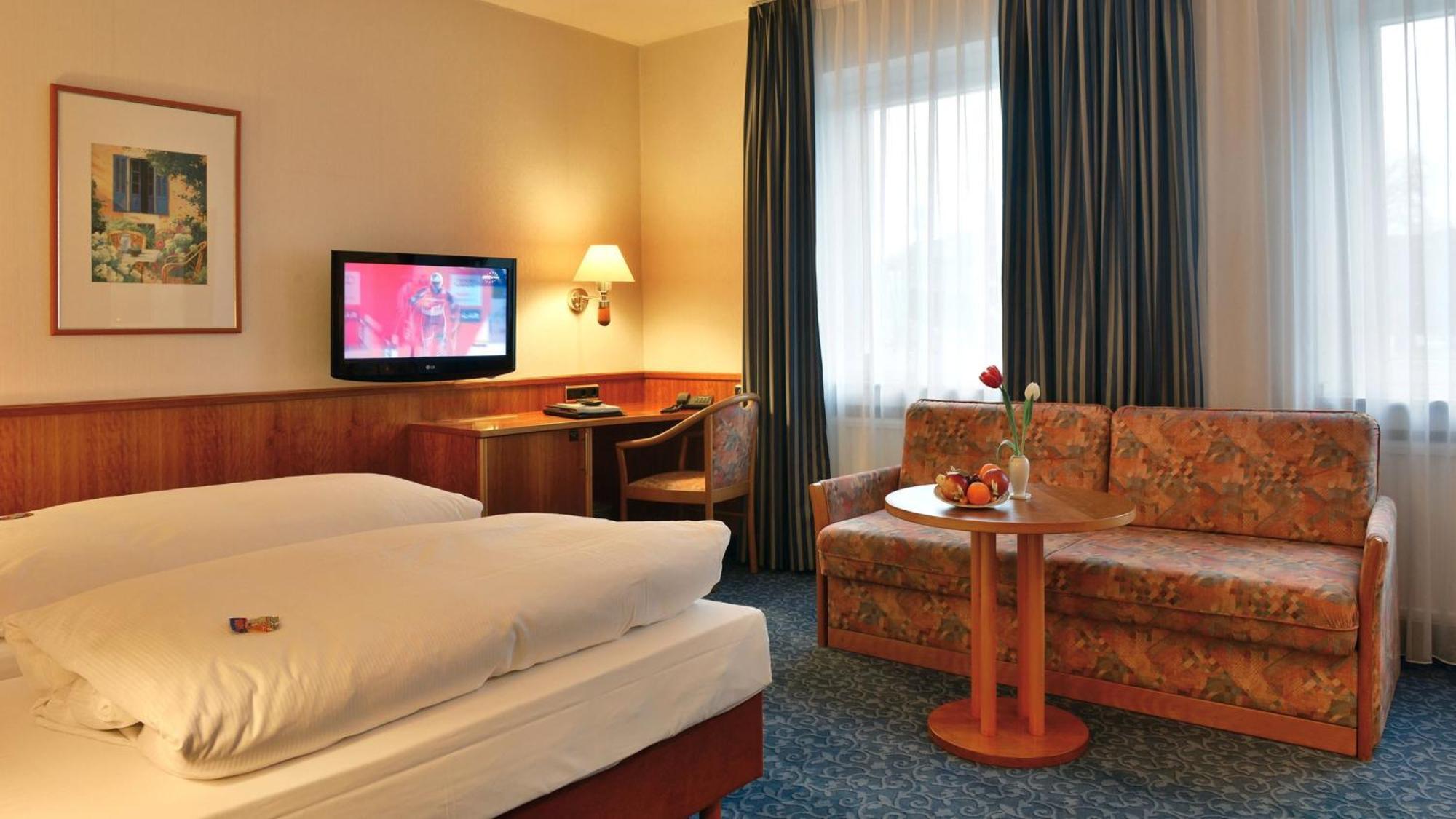 Hotel Ilbertz Garni Colonia Esterno foto